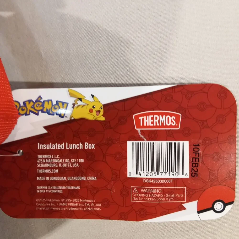 Thermos Pokémon Poké Ball Insulated Lunch Box Round Red White‎ Black NWT